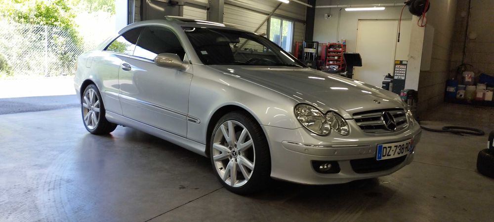 CLK 320 CDI El&eacute;gance A 2006 occasion 01710 Thoiry