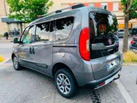 Doblo FIAT doblo ii (2) trekking lounge - 1.6 jtd 120cv bv6 2016 occasion 78800 Houilles