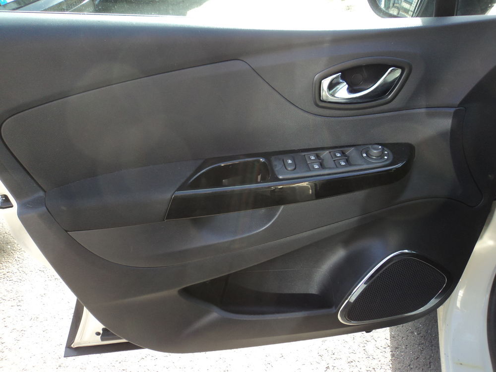 Captur dCi 90 Energy S&S eco&sup2; Intens 2014 occasion 78610 Le Perray-en-Yvelines