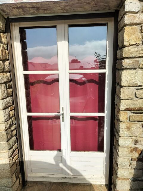 Porte fenêtre double vitrage menuiserie bois Janzé (35)