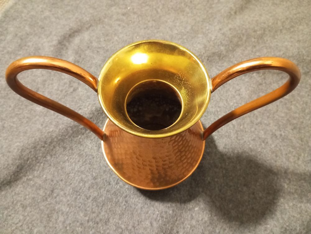 Vase Amphore Laiton Et Cuivre Poin&ccedil;on Le cellier Villedieu Décoration