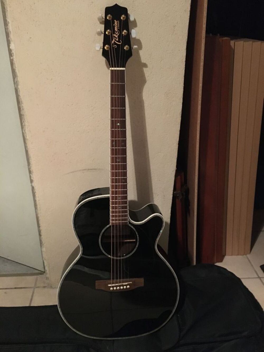 Guitare TAKAMINE EG461SC Instruments de musique