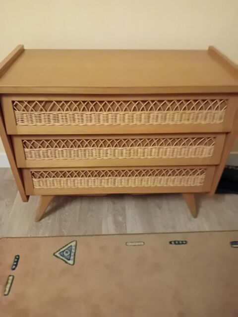 commode bois et rotin 135 Neuville-sur-Sarthe (72)