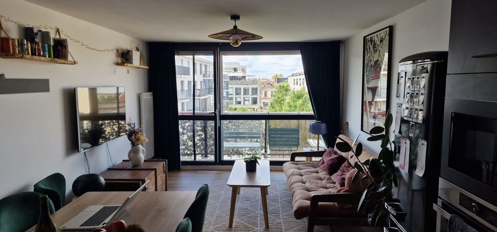 Vente Appartement Bel appartement troisième étage, spacieux et très lumineux Bordeaux