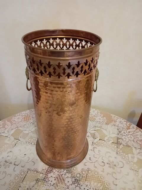 Porte parapluies 5 Cosne-Cours-sur-Loire (58)