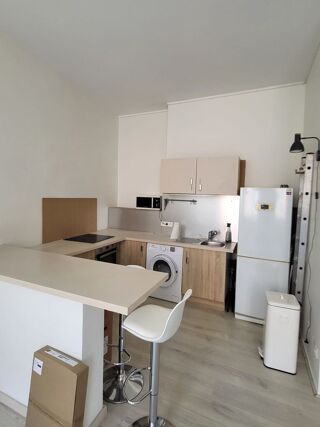  Appartement à louer 2 pièces 43 m²