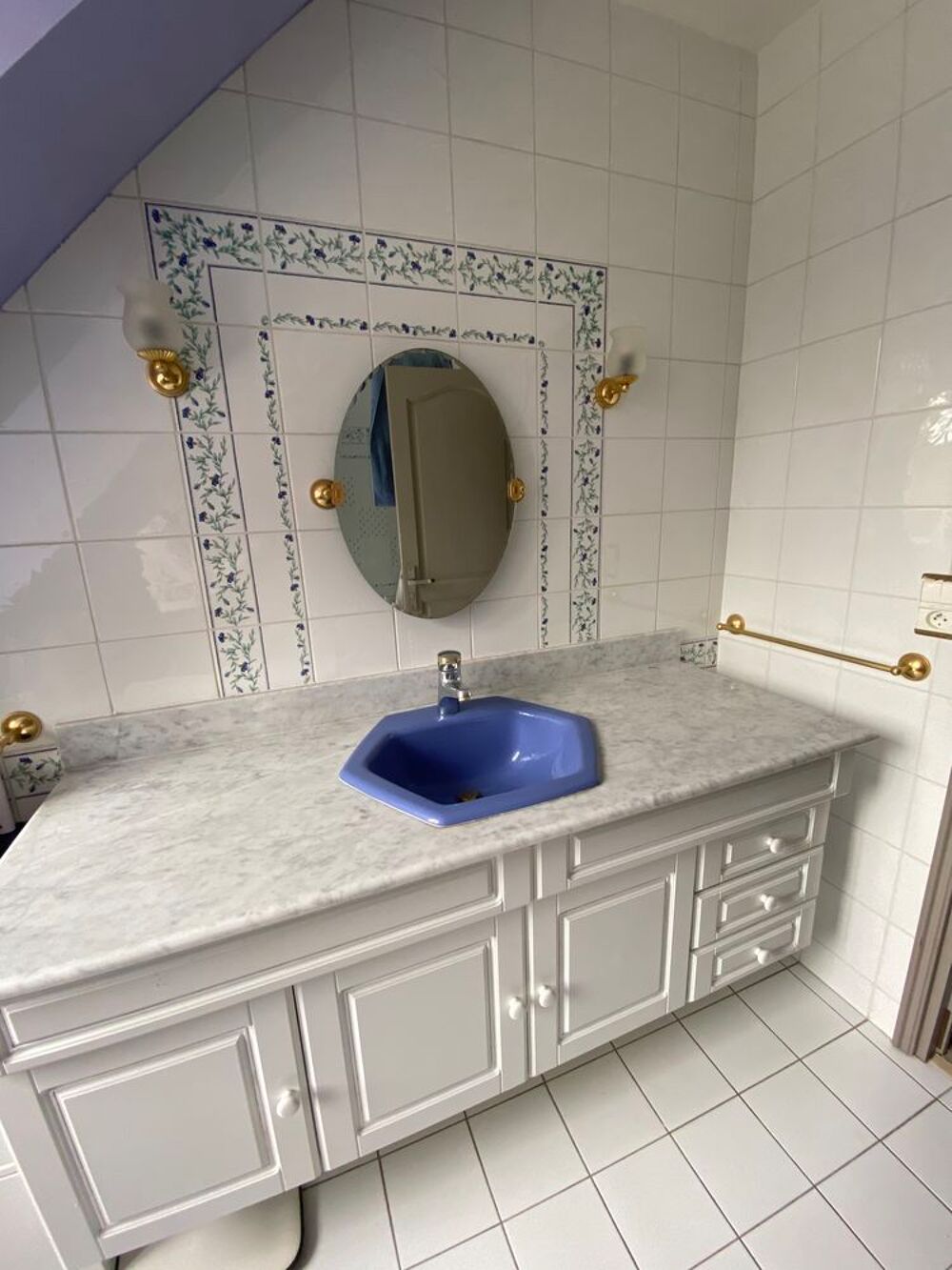Ensemble mobilier salle de bains Meubles