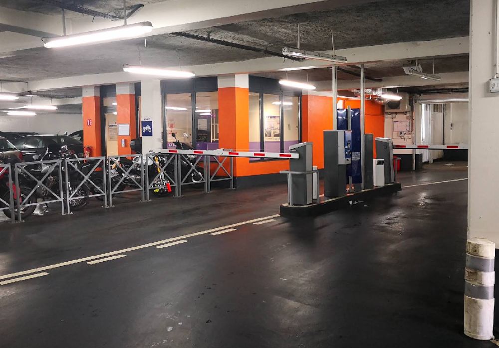 Vente Parking/Garage Le titre de votre annonPlace de parking sécurisée – 40 Rue Gabriel Crié, 92240 Malakoff Investissement locatif avec rentabilité immédiatece Malakoff