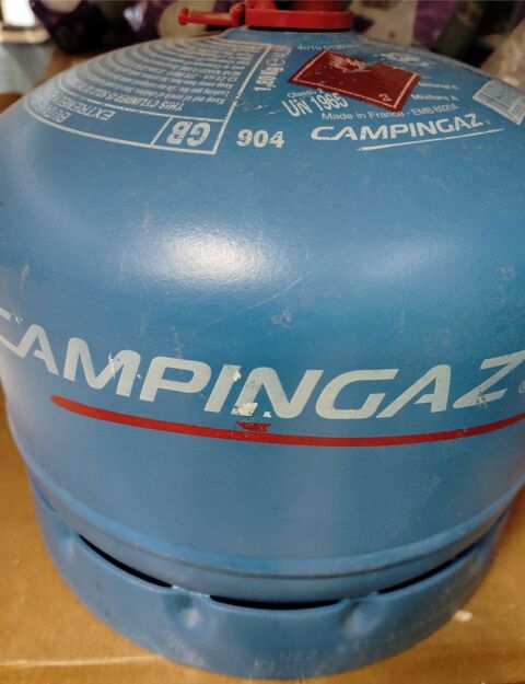R�servoir CAMPING GAZ INTERNATIONAL  type 904 NEUF et PLEIN  40 Pontoise (95)