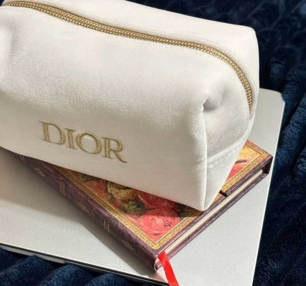 Pochette DIOR Maroquinerie