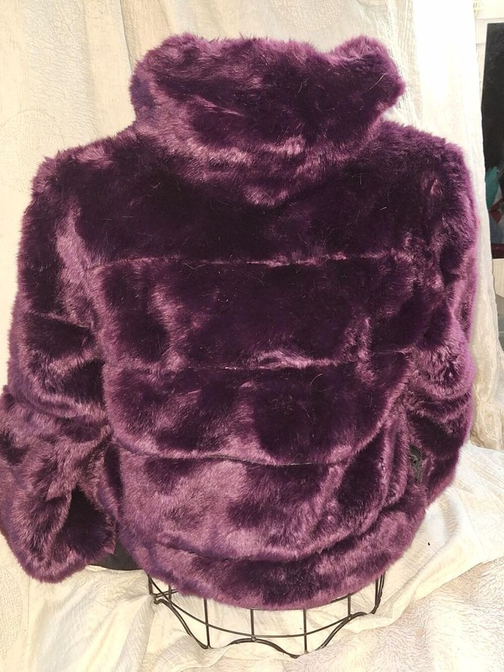 Blouson fausse fourrure Vêtements