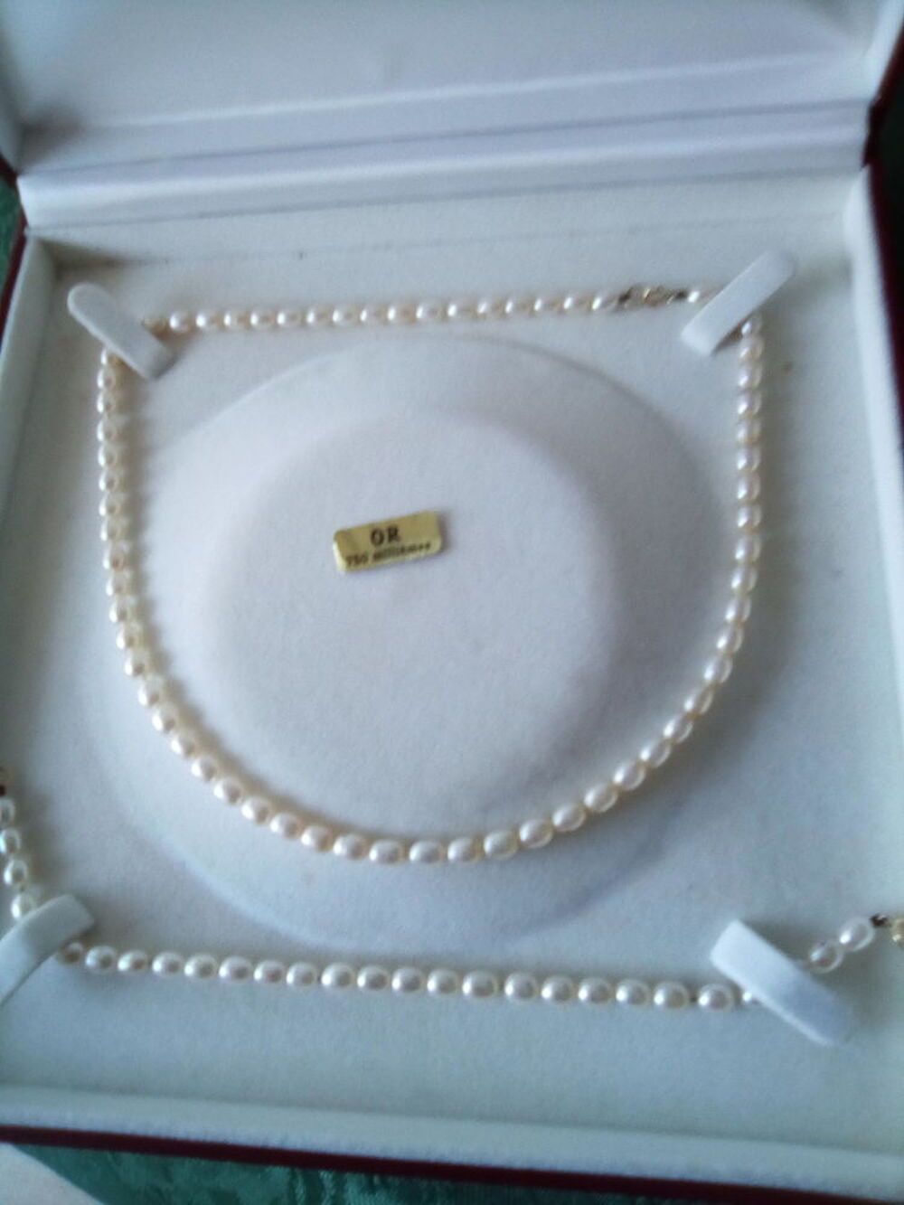 Parures Bijoux et montres