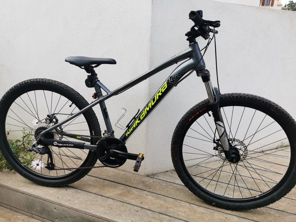 VTT NAKARUMA taille Mod&egrave;le SUMMIT 700 Vélos