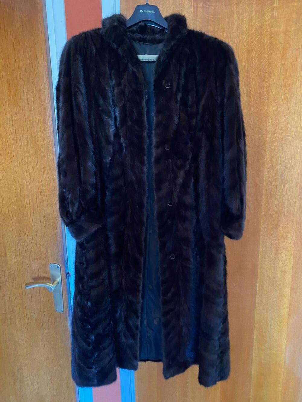 Manteau de vison v&eacute;ritable taille 40/42 Vêtements