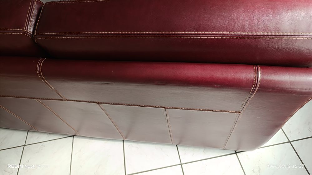 Canap&eacute; cuir 2 places et fauteuil Meubles