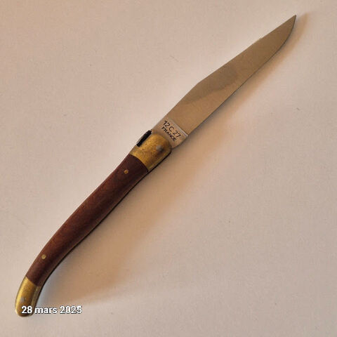 Traditionnel couteau laguiole 1 pièce, Robert David , person 50 Saumur (49)