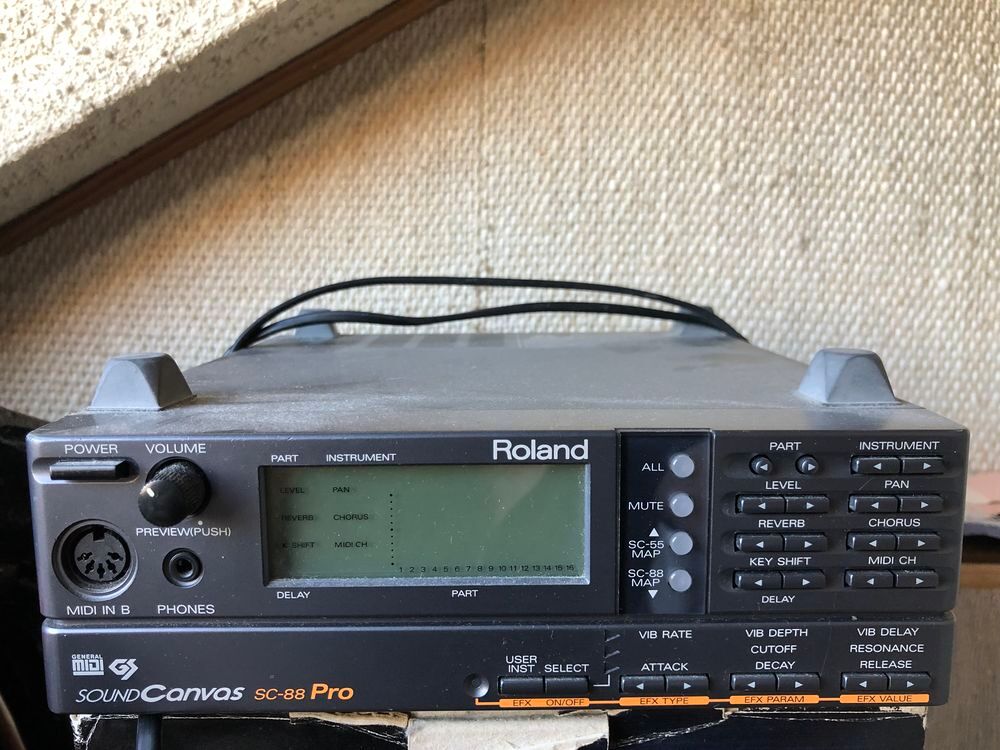 Expandeur Roland Canvas SC-88 pro Instruments de musique