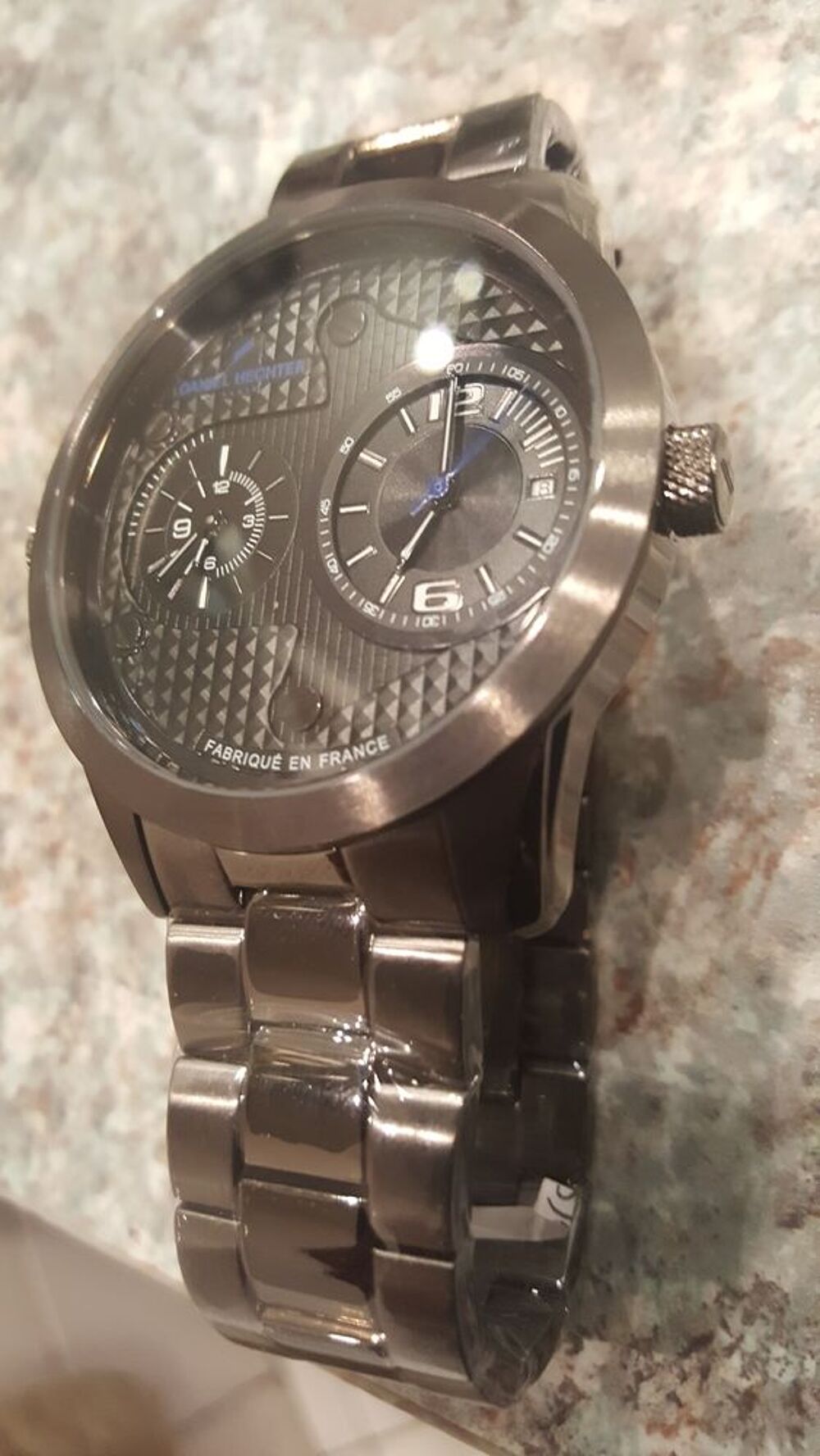 Montre homme Daniel hechter sport neuve dans la bo&icirc;te d orig Bijoux et montres
