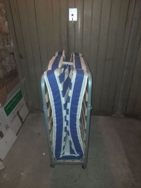 lit d'appoint tbe 65 Charenton-le-Pont (94)