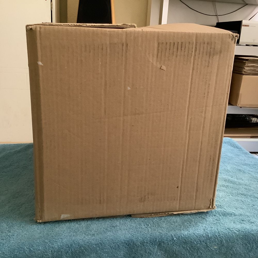 LOT de 20 ou 30 CARTONS DE D&Eacute;M&Eacute;NAGEMENT EN 60X40X40 CM . Bricolage
