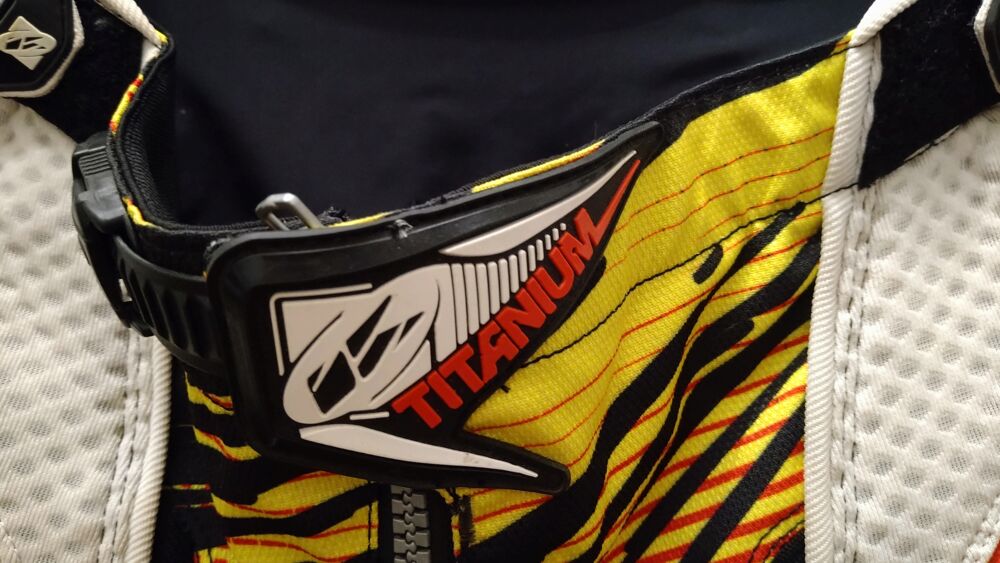 Short MOTOCROSS / BMX TITANIUM KENNY KENNY FRANCE size / tai Vêtements
