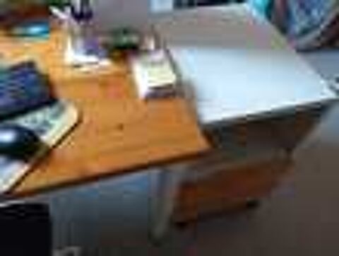 Table ou bureau en bois Meubles