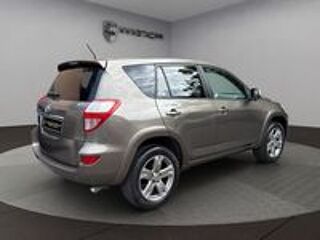 RAV 4 RAV4 150 D-CAT 4WD Clean Power A 2009 occasion 93390 Clichy-sous-Bois