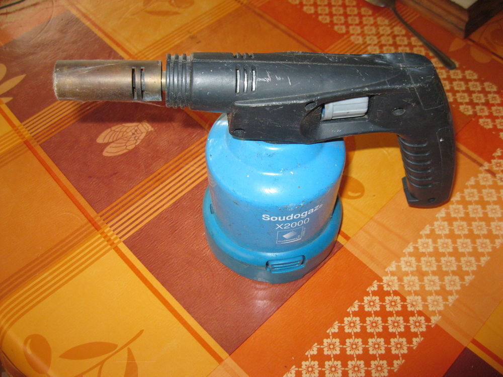 lampe &agrave; souder Bricolage