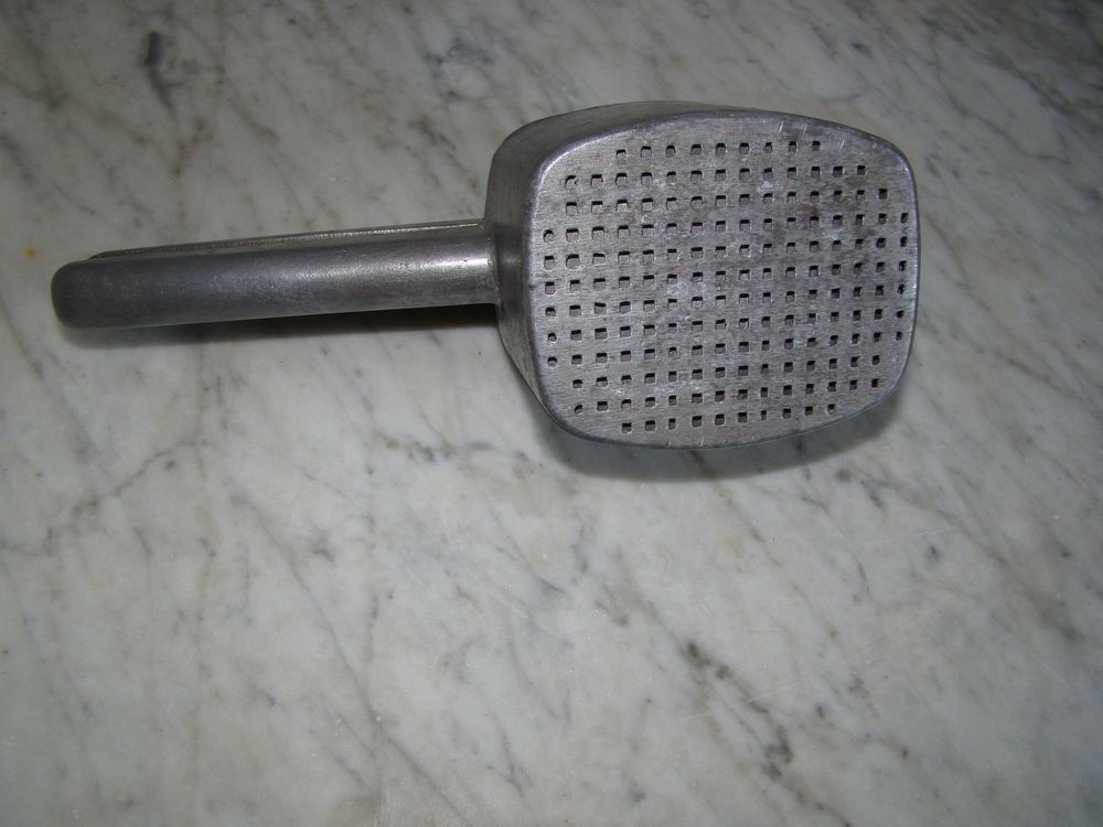 Presse-pur&eacute;e vintage Electroménager