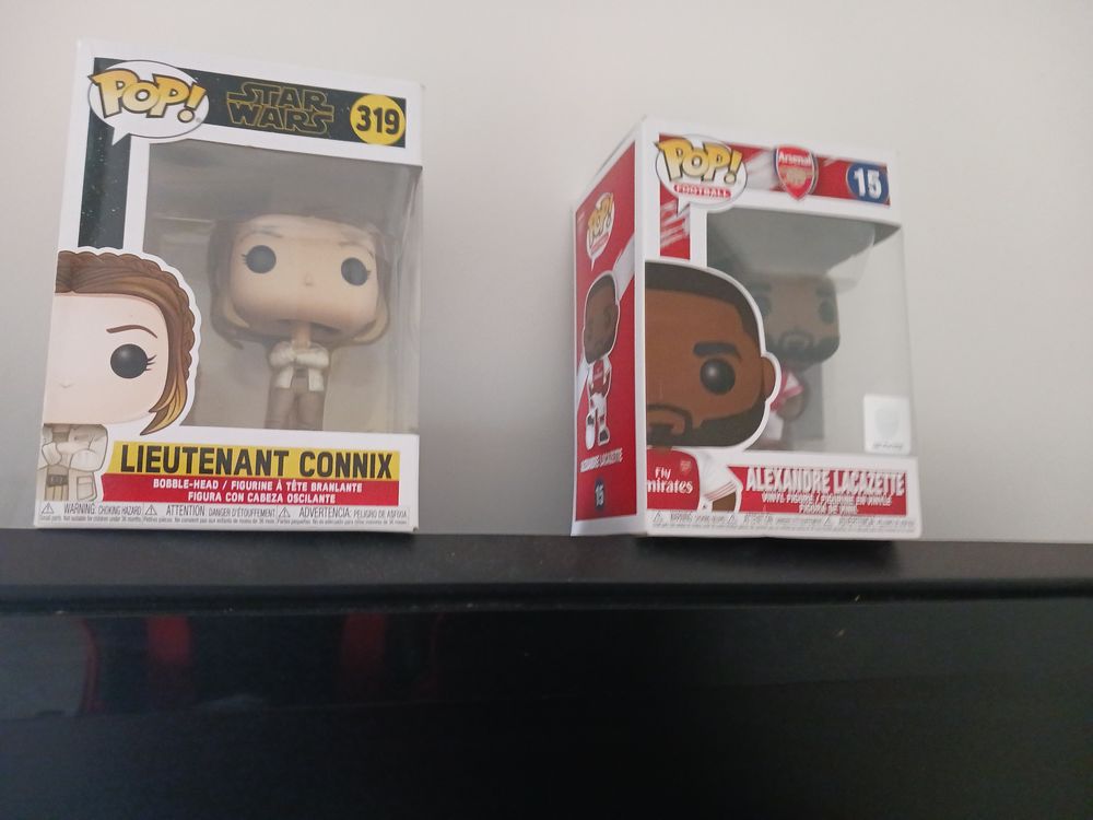 Le lot de deux pop 