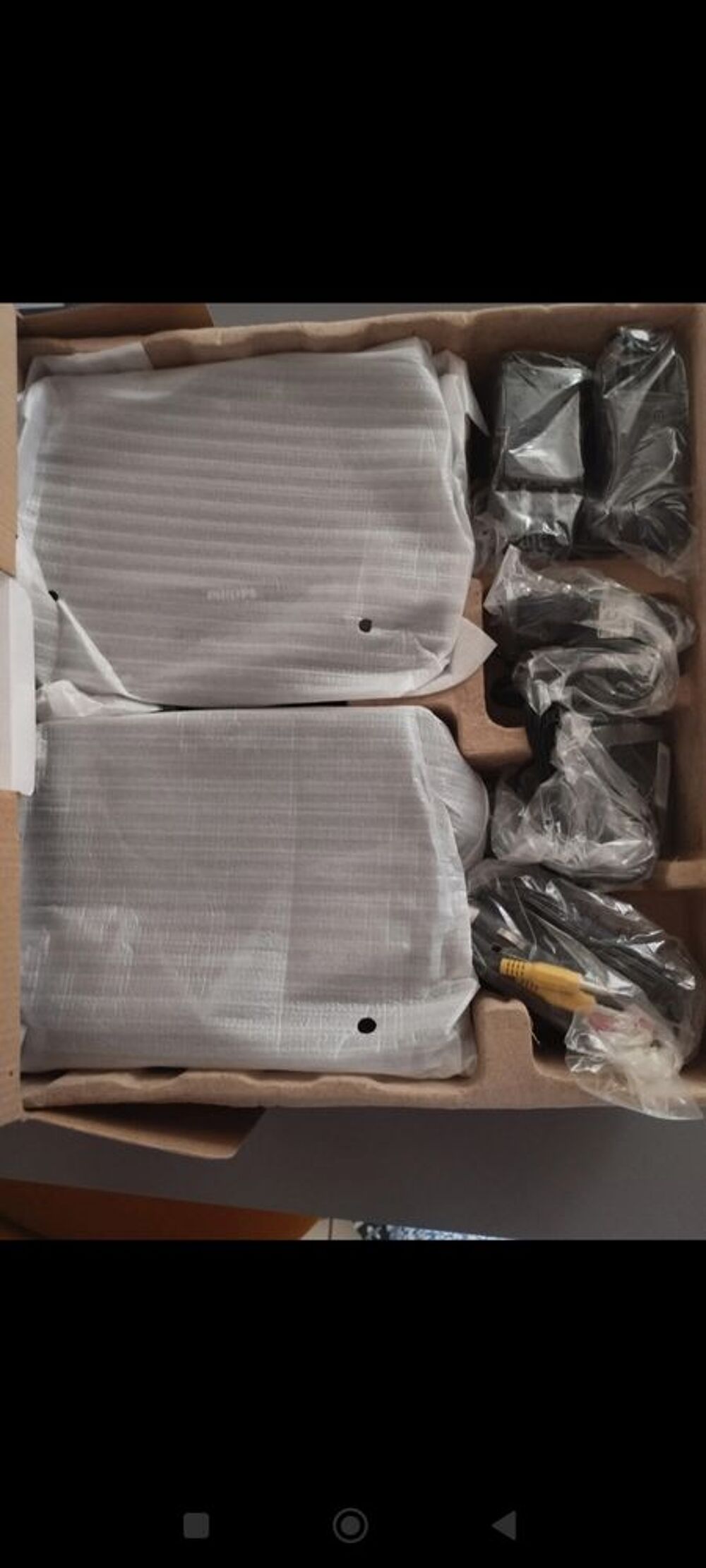 Double lecteur DVD pour voiture Téléphones et tablettes