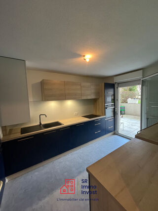  Appartement � vendre 4 pi�ces 80 m�