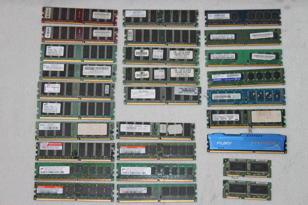 Barrette M&eacute;moire RAM pour PC Matériel informatique