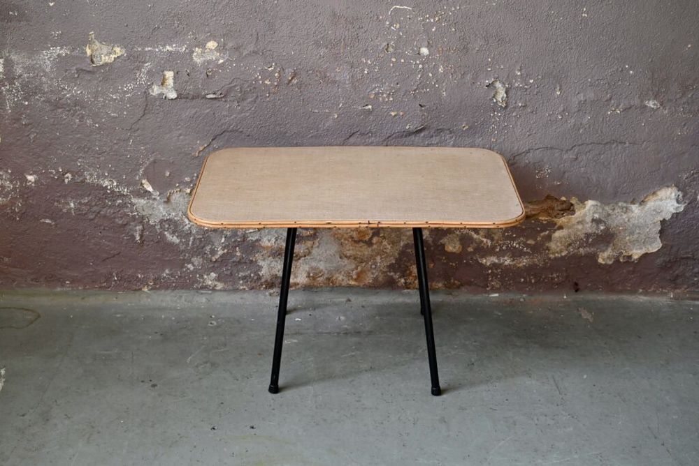 Table basse design vintage en rotin et m&eacute;tal design Meubles