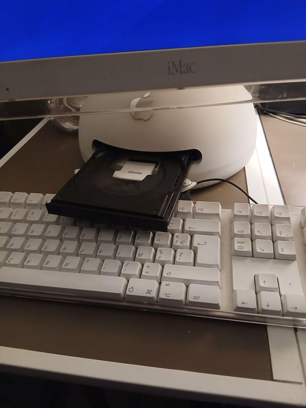 Imac g4 tournesol Matériel informatique