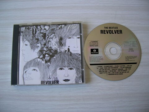 CD THE BEATLES REVOLVER 9 Nantes (44)