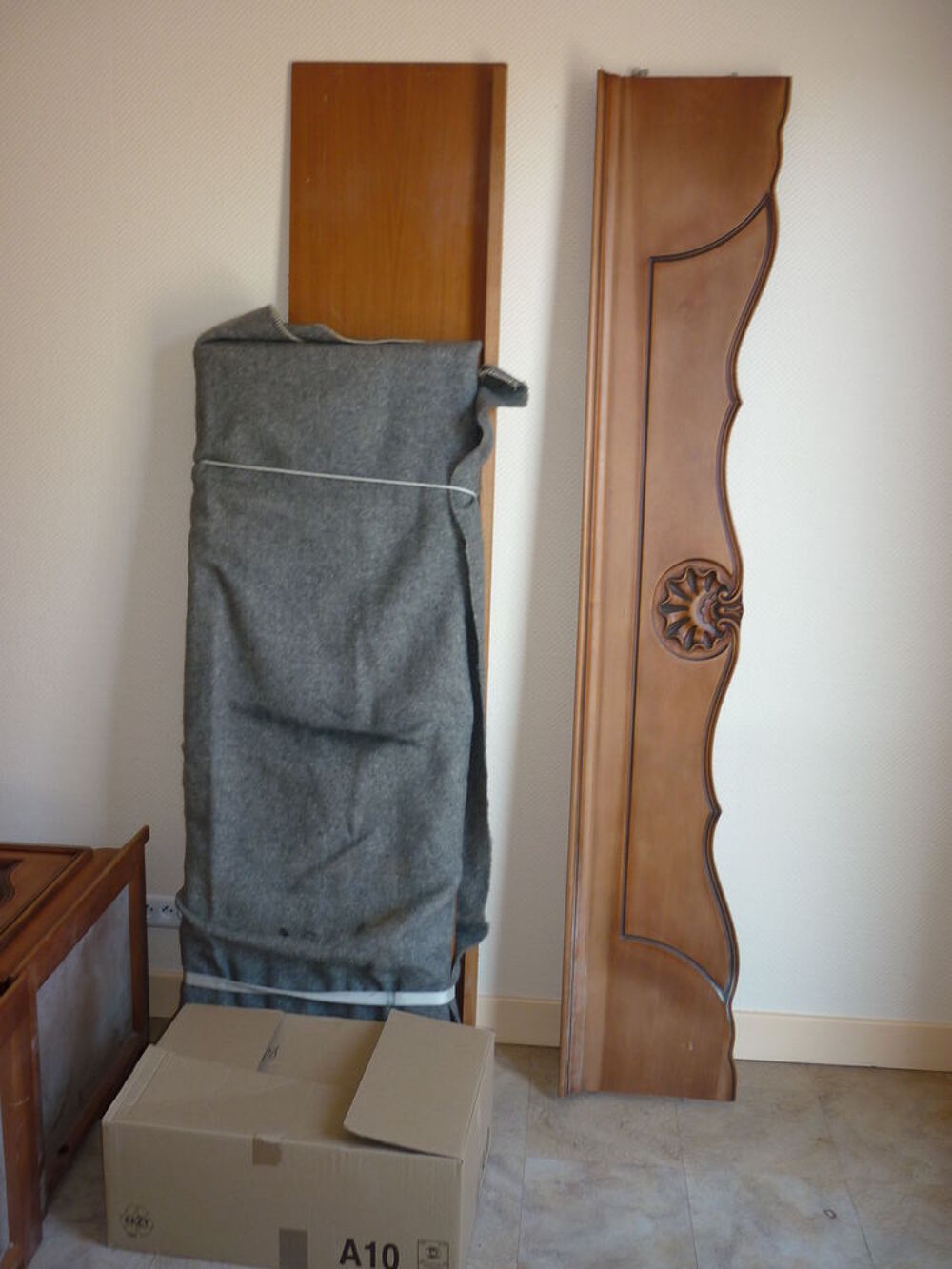 ALCOVE DE CHAMBRE MERISIER
Meubles