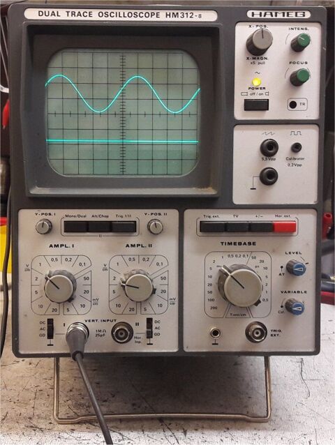 Oscilloscope HAMEG 312-8 2x20 MHz 150 Angers (49)