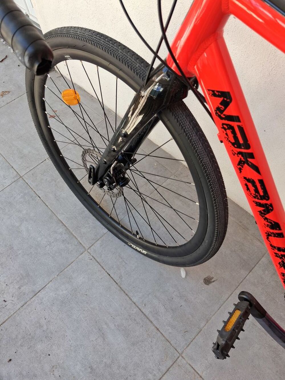 AFFAIRE : V&eacute;lo GRAVEL NAKAMURA, Century 170, quasi NEUF Vélos