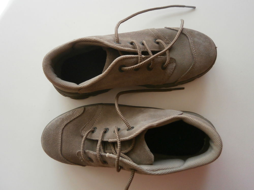 Chaussures de randonn&eacute;e pour femme Chaussures
