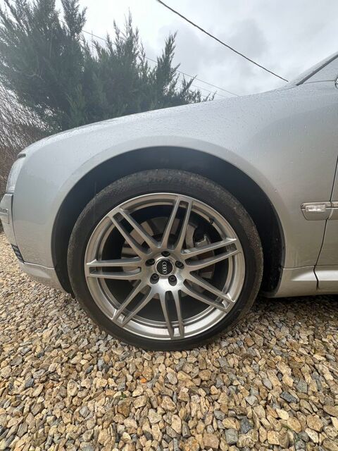 Audi A8 4.2 V8 Pack Quattro Tiptronic A 2003 occasion Brouchaud 24210