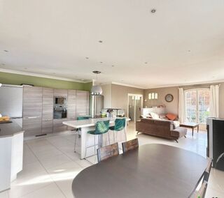  Maison � vendre 8 pi�ces 177 m�