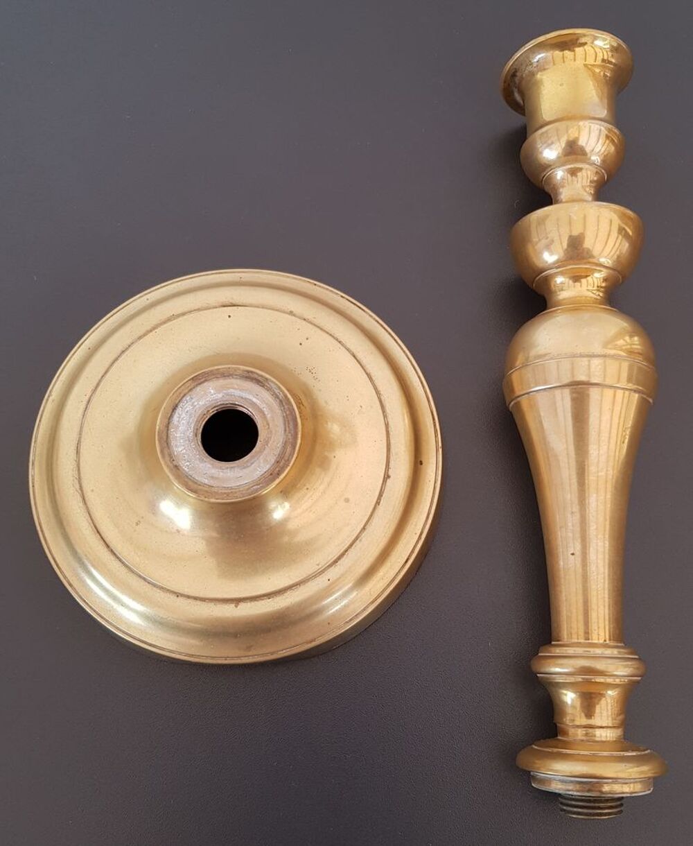 Bougeoir chandelier en laiton - hauteur : 25.5cm 