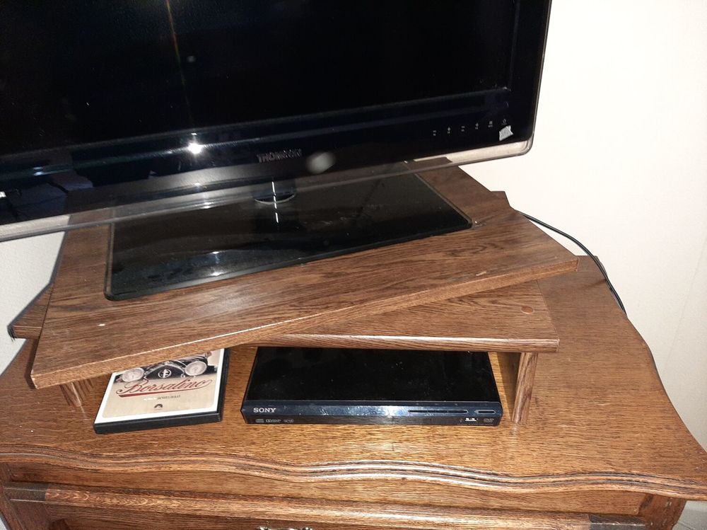 Meuble t&eacute;l&eacute;vision plateau tournant Meubles
