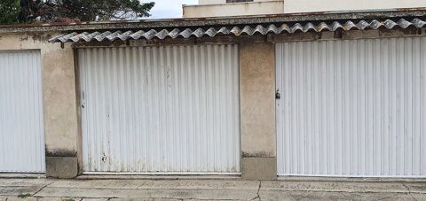  Parking / Garage  louer 18 m