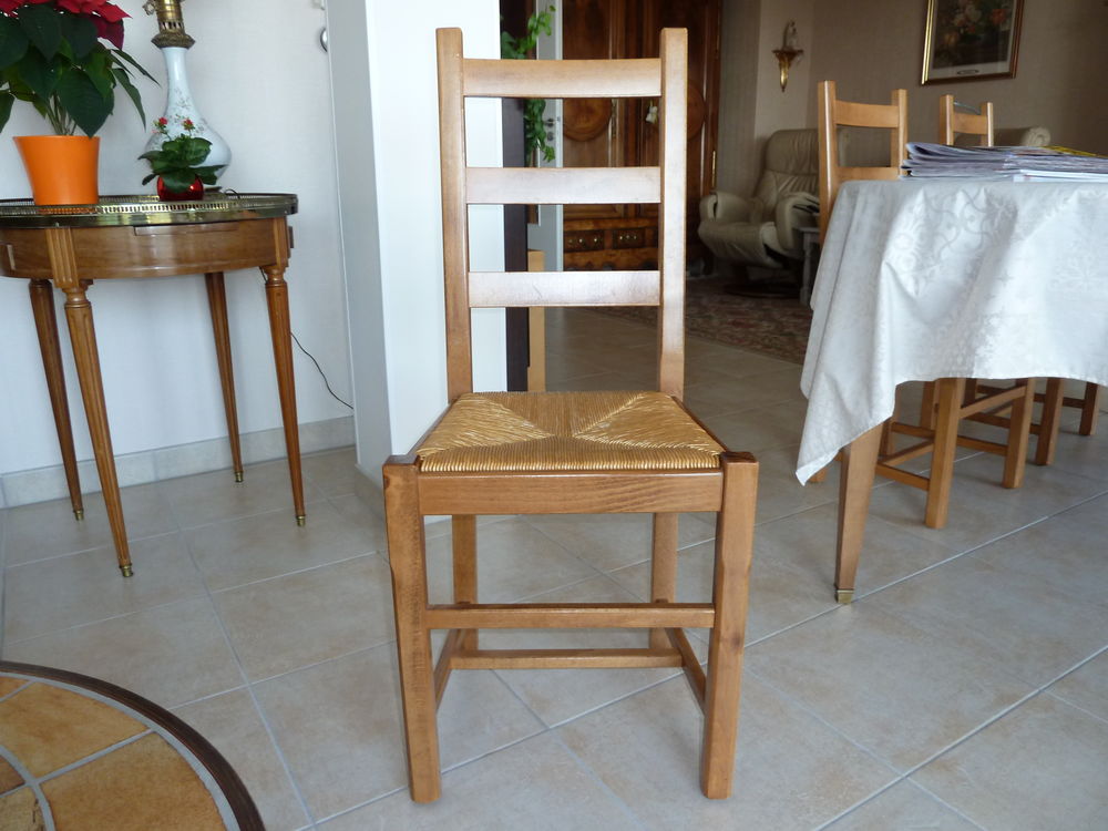 Lot de 6 chaises assise paille au prix exceptionnel de 89€ Meubles