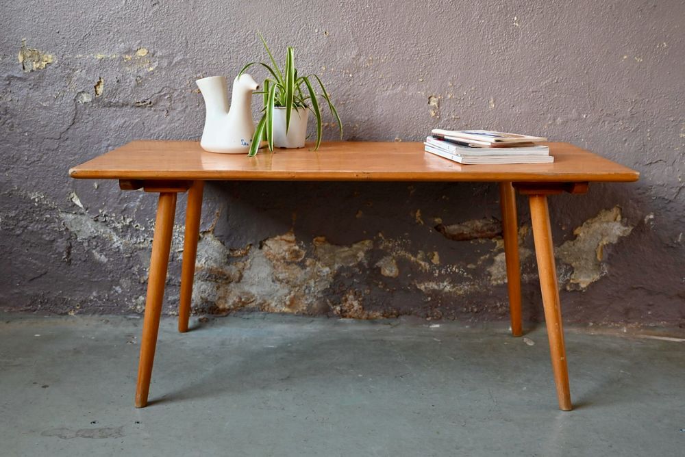 Table basse ancienne tout bois aux pieds compas style boh&egrave;me Meubles