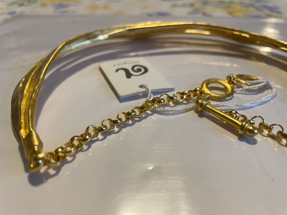Collier rigide branches dor&eacute;es ANTIGONA Bijoux et montres