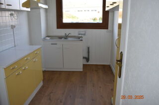  Appartement à louer 2 pièces 42 m² Sens
