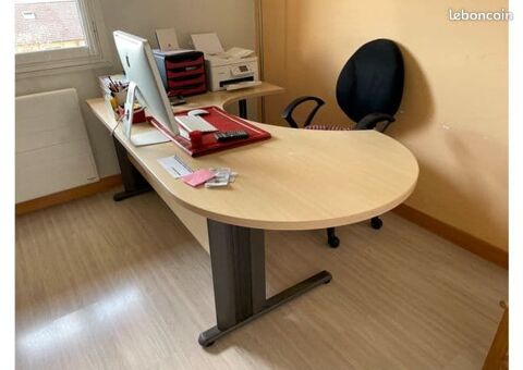 Bureau + Fauteuil Pringy (74)